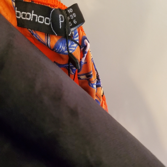 NWT Boohoo Petite Floral Peasant Top & Skirt Set - Picture 6 of 6